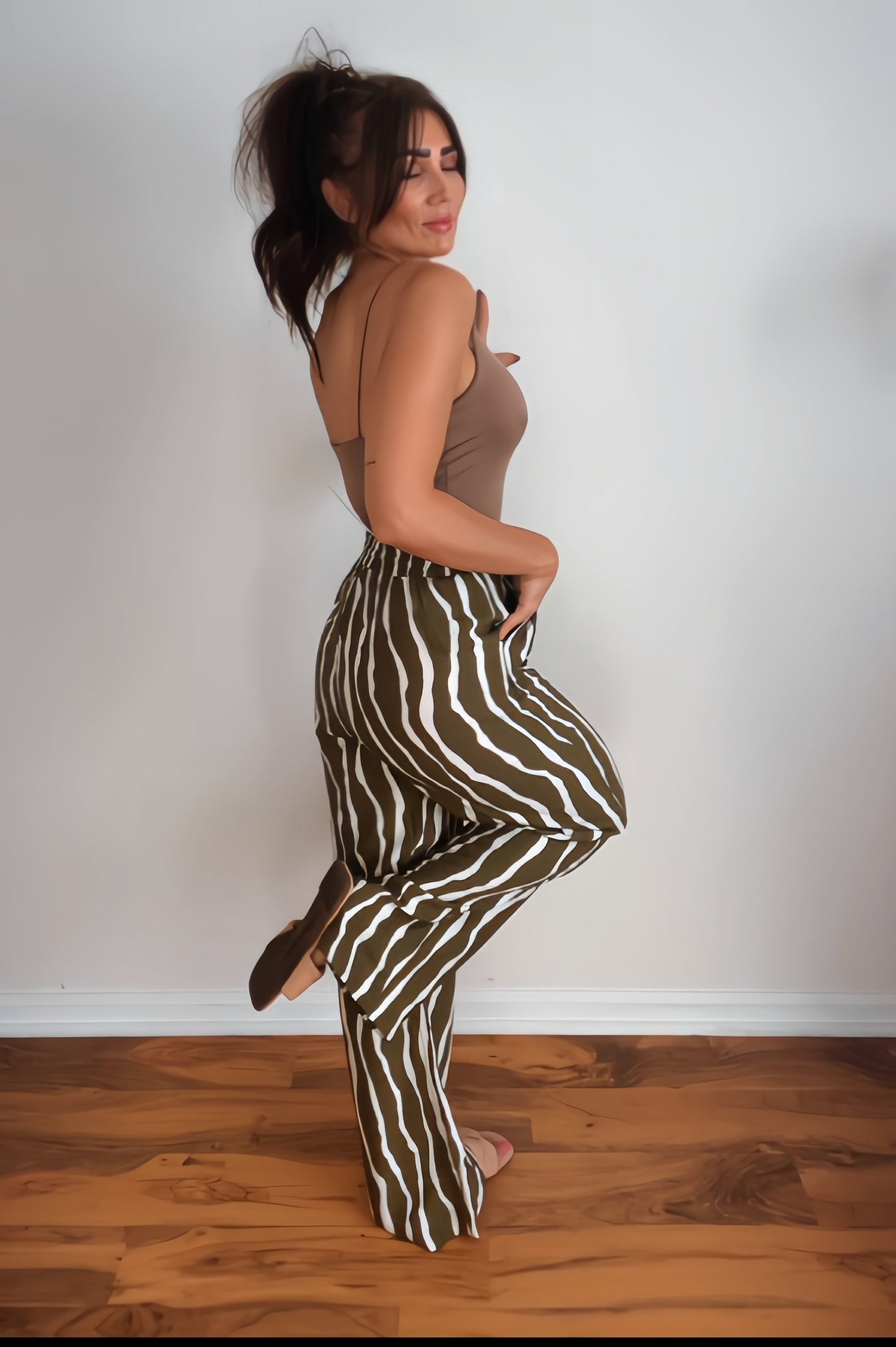 Zebra Lined Wide Leg Pant